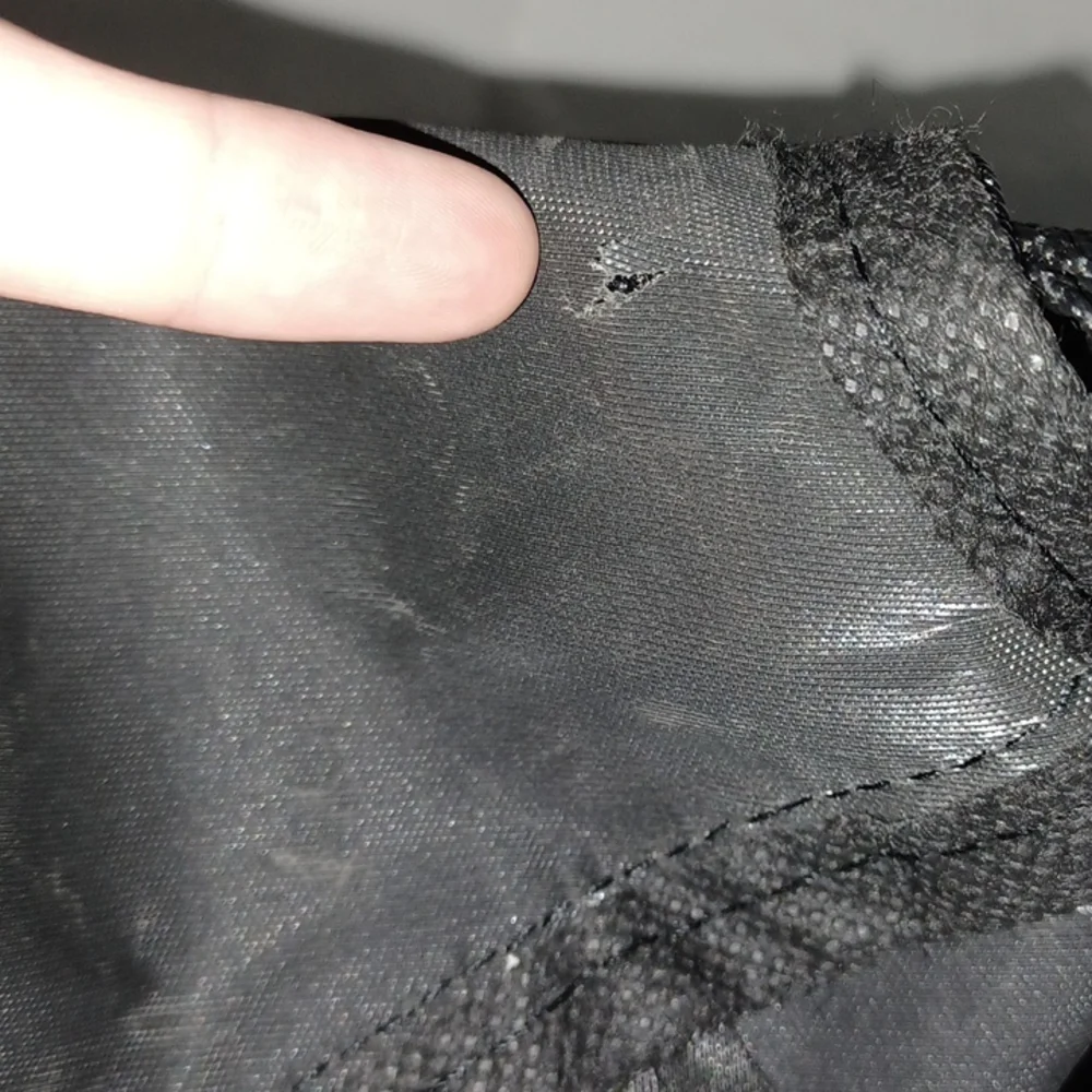Reebok duffel bag black and gray gym bag 19